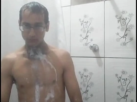 网上泄露了我给小区骚货发裸照 今晚就去干死这个贱货 sex blithe korean porn