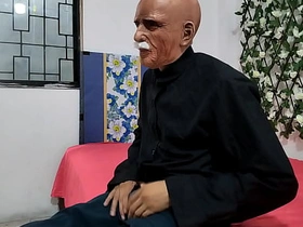 爷爷打飞机掏出他的大鸡巴 gay porn korean cam