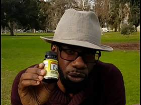 苗条亚女吞下黑人巨根 asian gay sex real videos