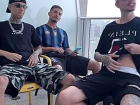 队友赛后秘密搞什么 hot asian solo gay porn