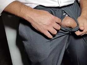 YURI GACHO - 发情的老板当众打飞机射精 - 帅哥在大家面前撸大鸡巴狂射 handsome korean porn gay