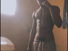 男孩直播洗澡 pretty asian gay porn