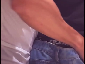 我和我最好的朋友打架打到操起来 xxx sex videos gay asian