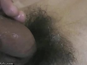 被绑的亚洲大屌男孩打手枪 handsome korean gay porn