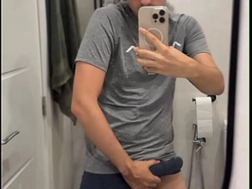 双性恋小伙炫耀大鸡巴并射出一大坨 fc2 japanese gay porn