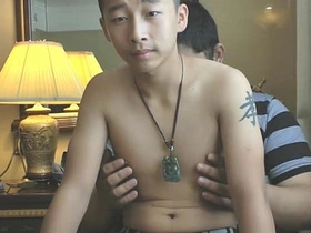 大鸡巴男孩打飞机 handsome gay asian sex videos