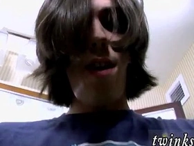 亚洲男同自慰3gp视频 他瞄准时更加粗暴 gay chinese porn homie