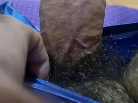 毛茸茸的骚货打飞机。跟我一起来！ porn gay cute japan