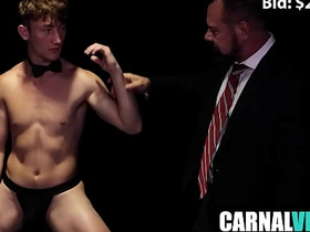 第三次拍卖 科尔顿·福克斯, 马克斯·萨金特, 里斯·斯科特 asian hunk muscles joyous sex videos