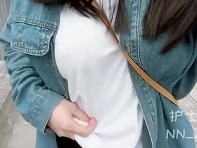 亚裔女子公共场所露奶 gay sex videos unconditioned asian