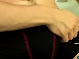 UndieTwinks: Bryce Corbin洗澡时硬到流水还猛撸 japanese interview unconcerned porn