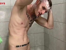 卡莫纳洗澡时被偷拍私密时刻-完整版见sheer.com/unsboys asian gay porn china