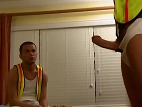 老爹性档案: 菜鸟Felix Andrews的紧穴吞下Richie Sabatini和Andrew Justice的肥屌 sex videos asian army gay