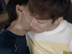 亚洲嫩基骑鸡巴射精 porn cheerful chinese videos