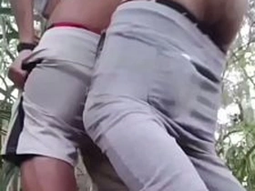 在隐秘公园小径上被爆菊 gay porn handsome japanese