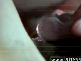 亚洲emo肛交猛干与免费酷男孩同性恋性爱视频初体验 porn gay asian muscle