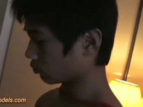 泰拳少年被绑打飞机 hot gay fucking porn