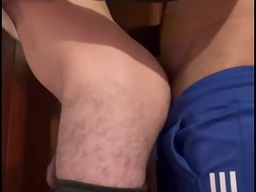 在老板儿子房间里偷偷操他 chinese boss gay porn