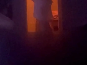 监控拍下瘦弱少年被发情继父弄醒 快速激烈的一顿操作：打屁股、口交、踩踏、坐脸 asian soldier gay porn