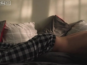 晨间日常。老爹闷骚哼唧渐成浪叫 胯部淫荡摩擦枕头 japanese gay porn masaya