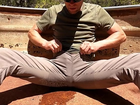 徒步裤子里尿湿8次 masculine gay chinese porn