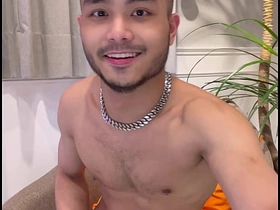 亚洲小伙儿不老实 chinese xxl gay porn