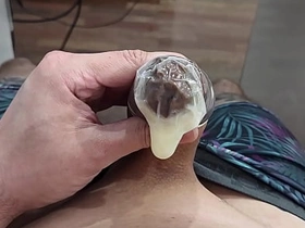 把避孕套灌满精液 capy japanese gay porn