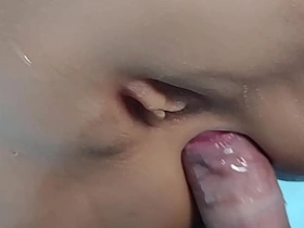 干她的屁眼。 chubby happy-go-lucky porn japan