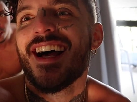 摄影师和BLEWVY疯狂激烈性交 两个变态啥都玩直到射爆！完整版32分钟在RED japan big dick gay porn