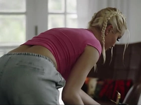 寄生扶她变身 - Cherry Kiss被感染变成饥渴人妖 gay porn asian bathroom