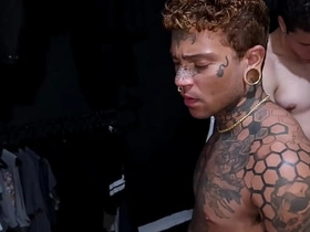 大学兄弟会群P狂欢 porn gay chinese 2026