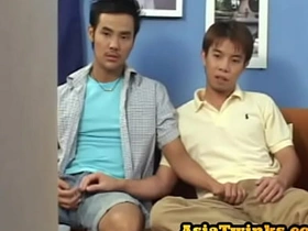 日本嫩鸭吹箫后无套后入式 korean male gay porn