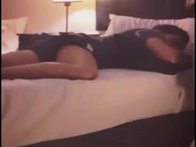 派对喝了几杯后 我直男好友想着他女友干了我 chinese gay 3 some porn