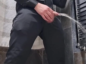 优雅黑西装打飞机半小时后爆射超多精液——特写湿漉漉大屌呻吟加激烈喷射结尾 japanese gay porn game