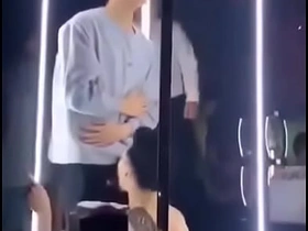 亚裔口交舞台俱乐部 japan gangbang gay porn